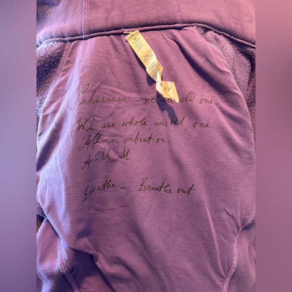 lululemon athletica Women's Purple Zip-Up Hoodie - Picture 6 of 7
